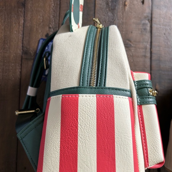 ⭐️SOLD⭐️ NWT Jungle Cruise Disney Attraction Loungefly Set - Picture 10 of 12